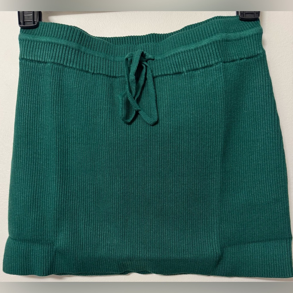 NWT LSPACE x Anthropologie Jet Set Mini Skirt green